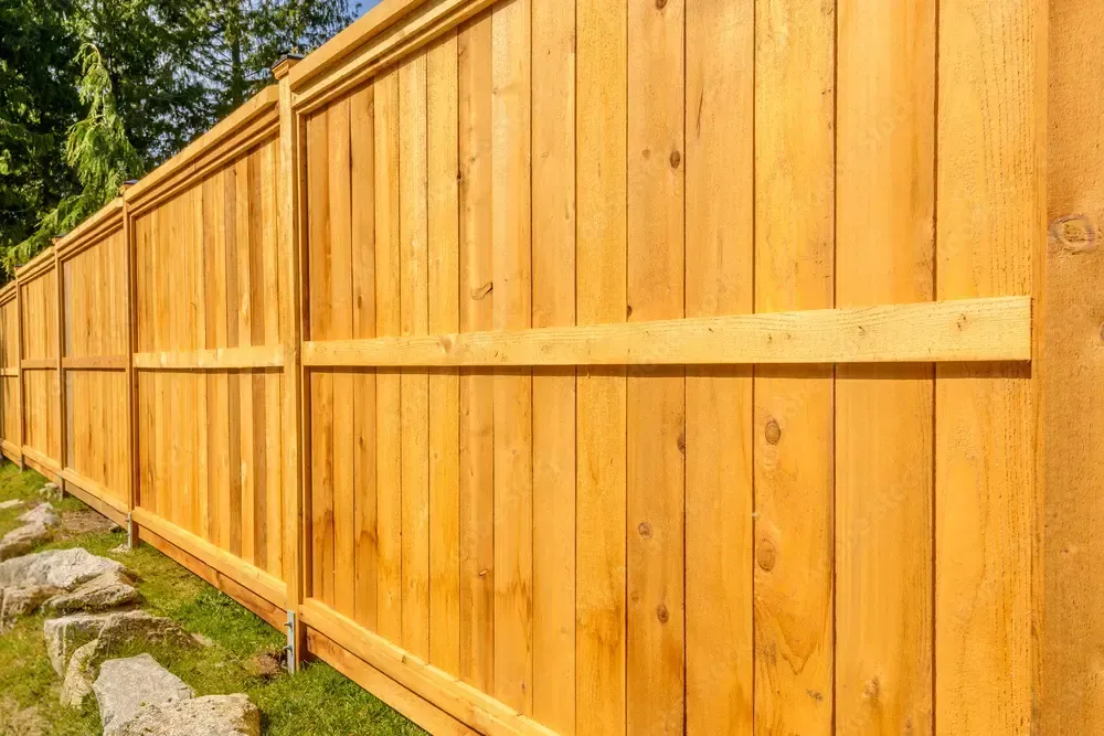 common fencing repairs being done promptly
