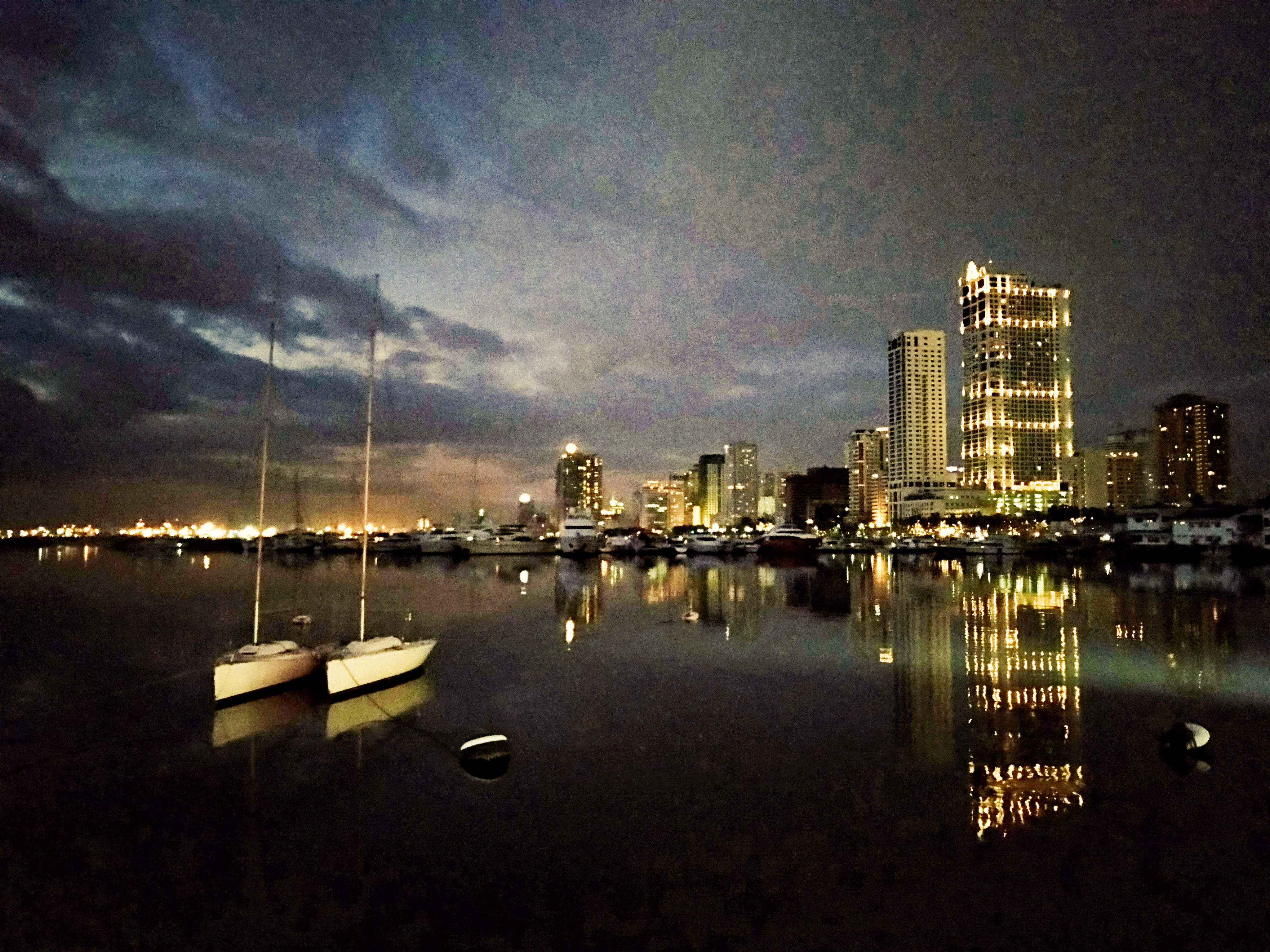 Manila Bay skyline, Roxas Boulevard, Metro Manila, Philippines
