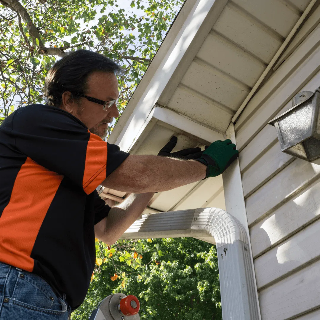 soffit and fascia repair, Guelph ON