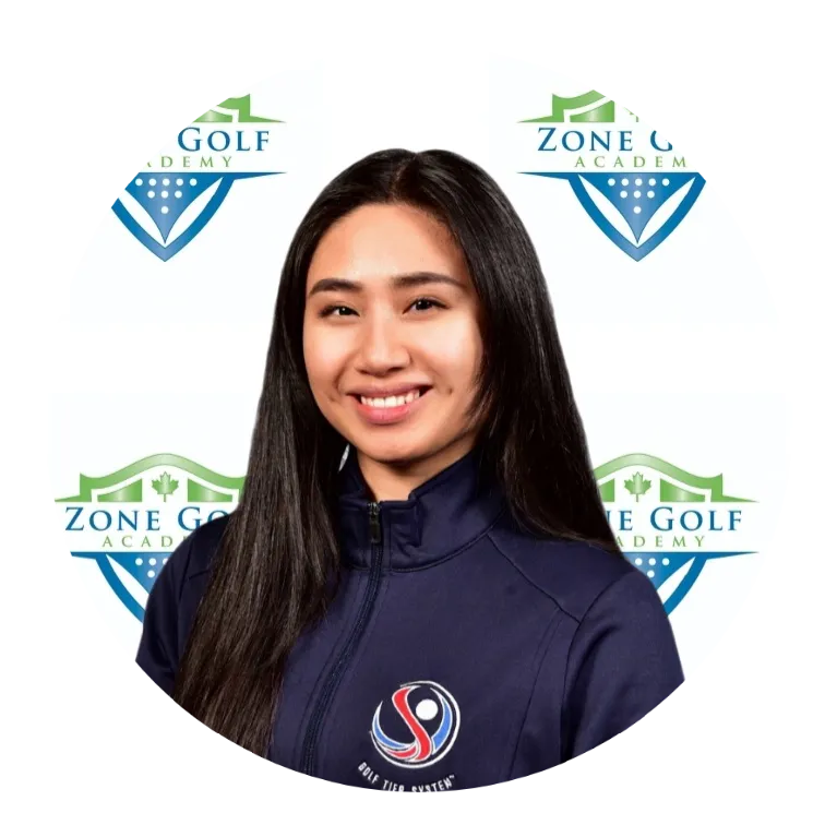 Golf coach Zoe teaching golf lessons in Vancouver BC