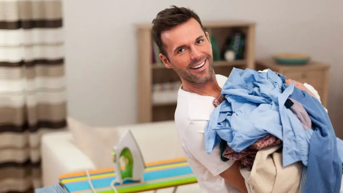 How Often Should College Students Do Laundry? Guide