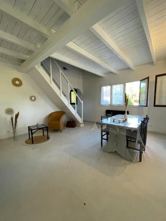 Séjour et salle à manger de A Casa Di Spiaggia, San Nicolao