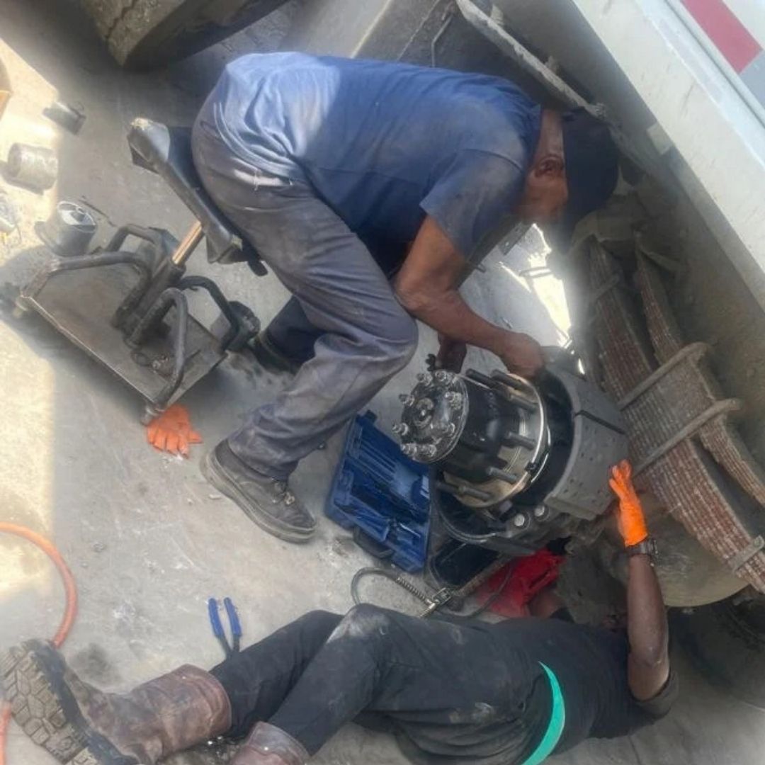 Clutch Repair and Replacement By I-55 Truck and Trailer Repair
