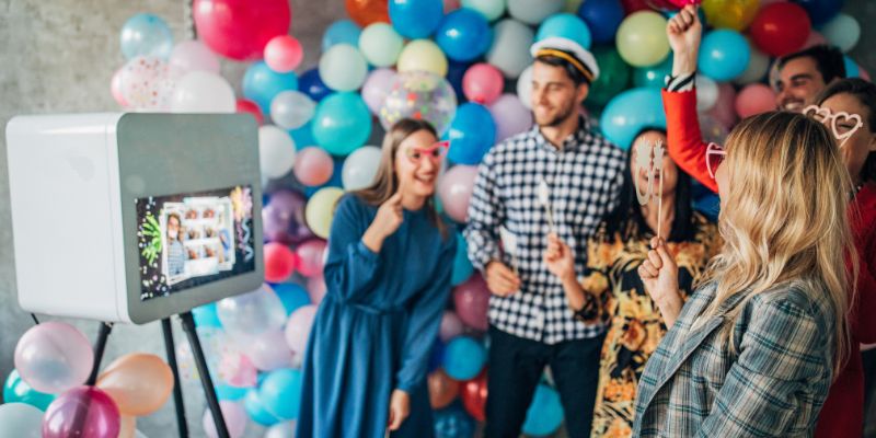 How to Use a Photo Standee Photo Booth to Create the Perfect Party Experience
