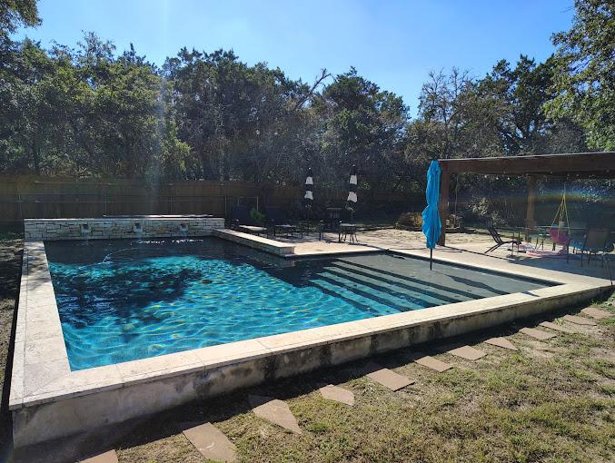 pool cleaning service near me