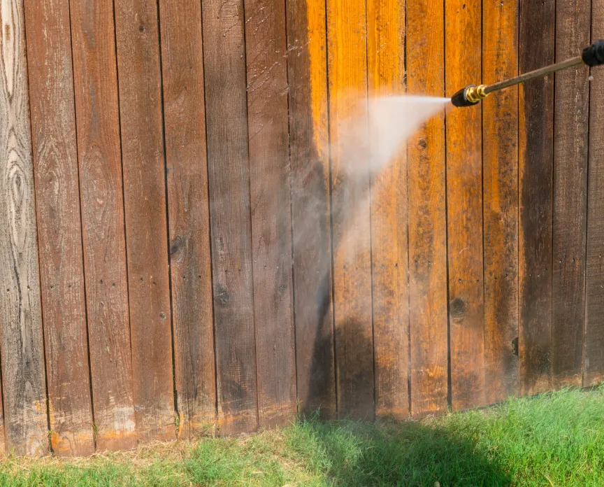 Pressure Washing in Mankato