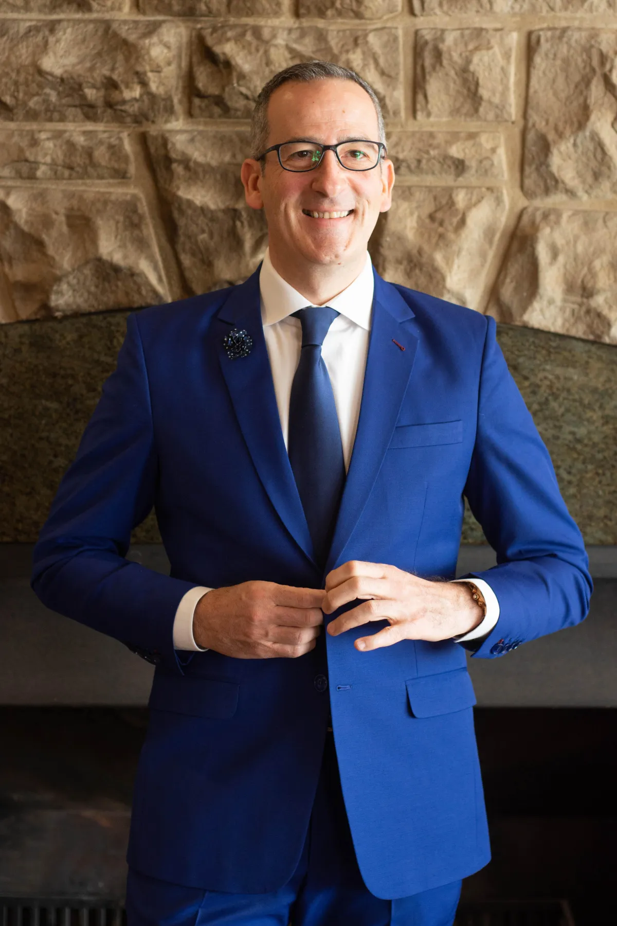 Meet Claudio Camera—business advisor, CEO, mentor, and founder of Grow and Profit. With decades of leadership experience in South Africa and the UAE, Claudio helps business owners gain clarity, structure, and sustainable growth.