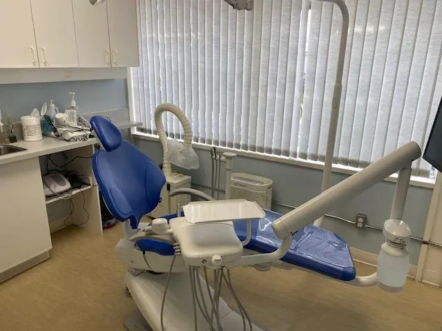 One of the operating chairs in dentaserv dental clinic