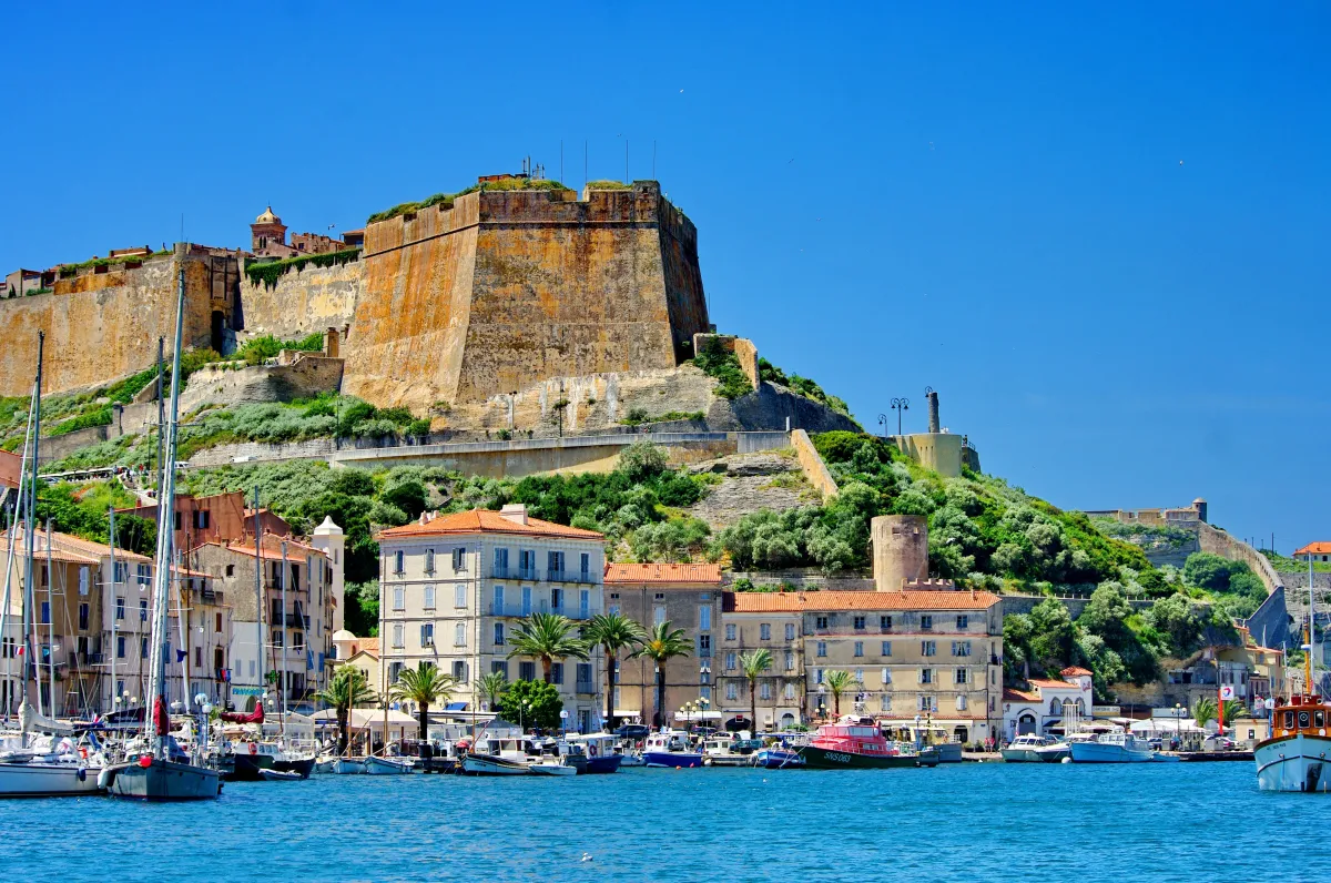 IAN ABELA - Photographe mode - Calvi