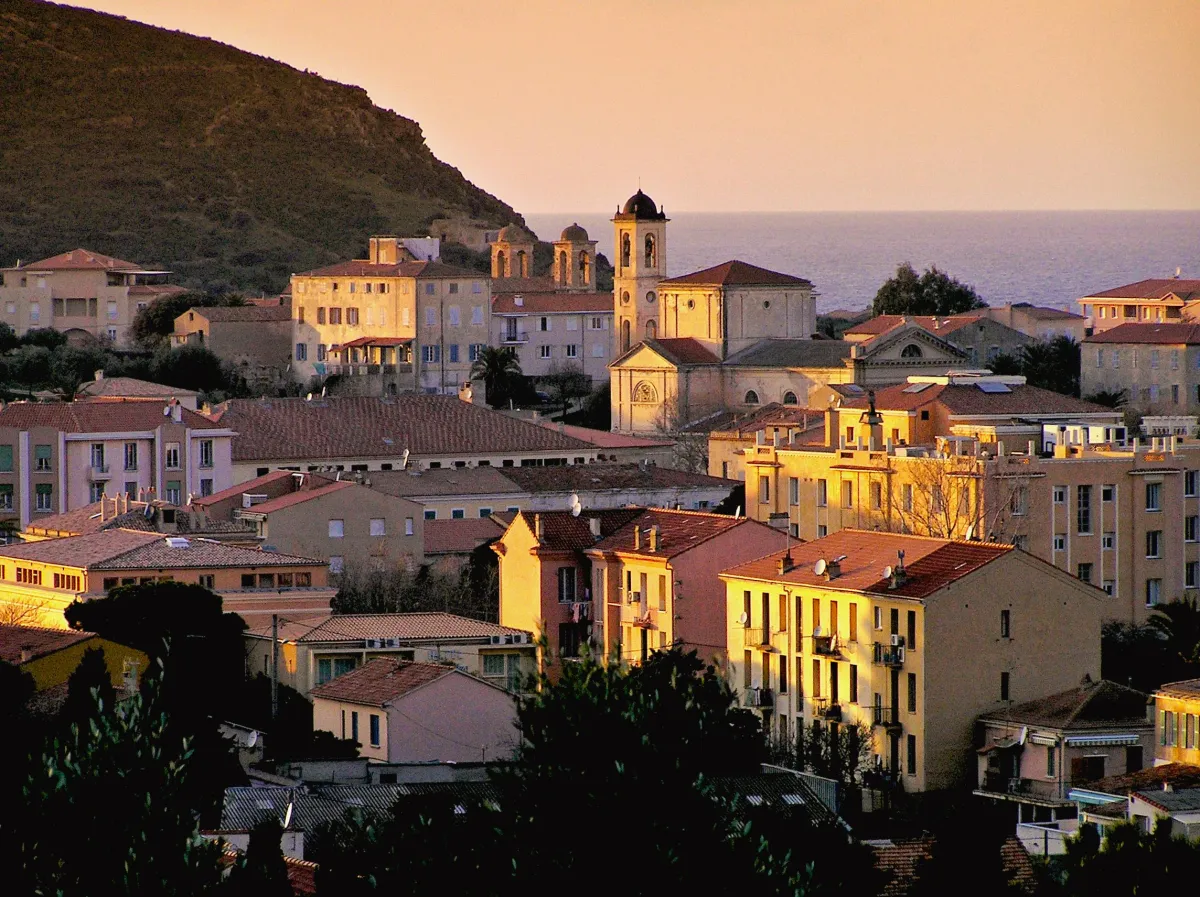 IAN ABELA - Photographe mode - Calvi