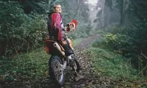 Erez Avramov sitting on Dakar rally motorcycle