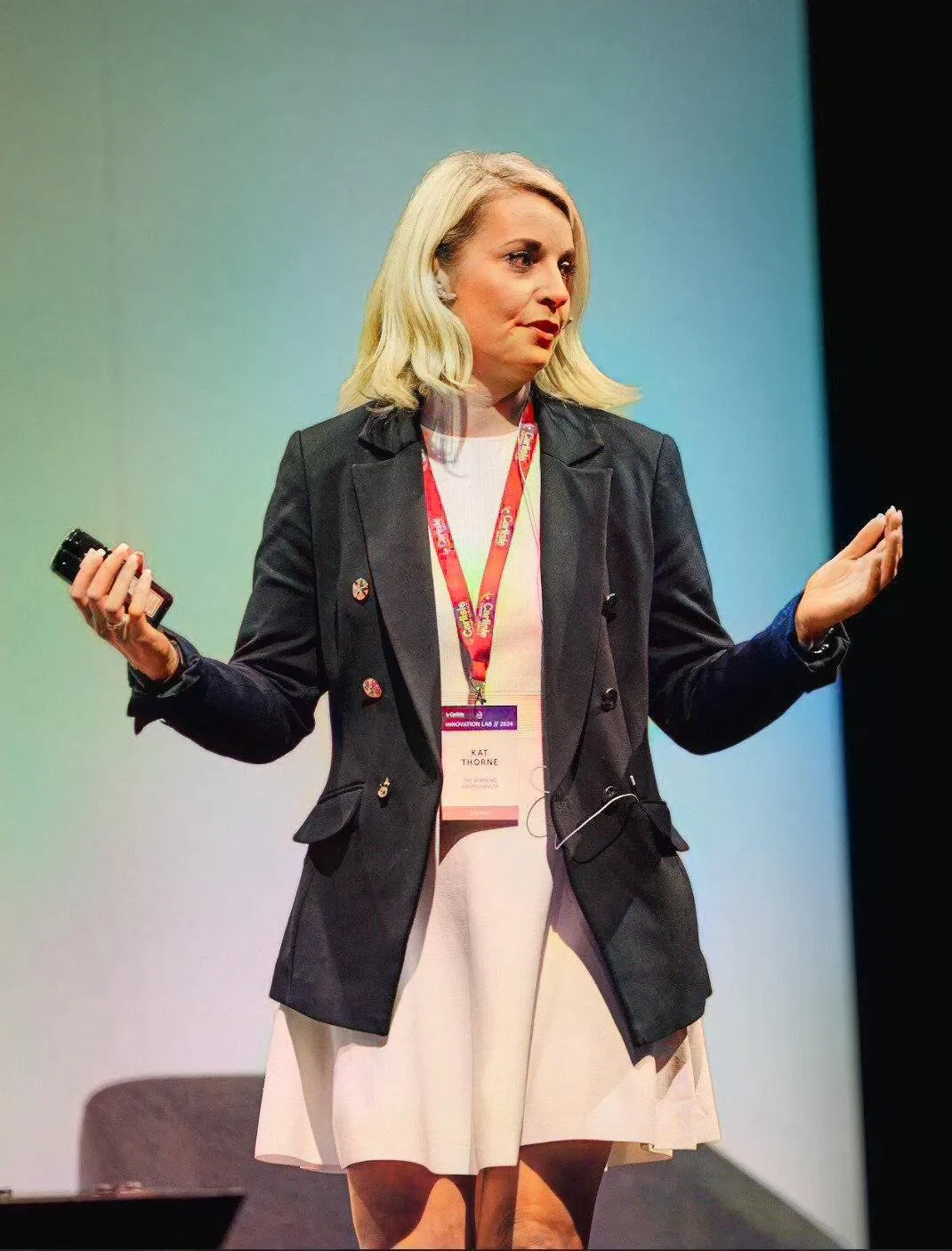 a carnival ride at night with a blurry background