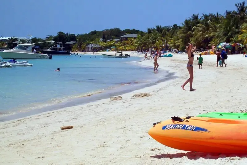 West Bay Beach, Roatan