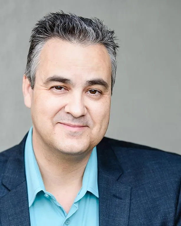 Dr. Cesar Vargas