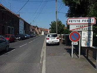 Taxi Sandro - Navette Aéroport Charleroi à Bruxelles - Petite-Forêt
