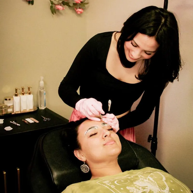 Why Waxing is the Best Hair Removal Method