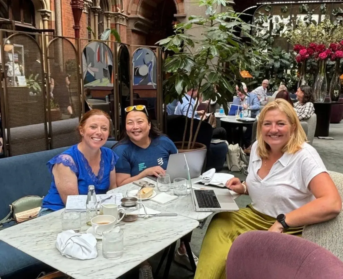 Sarah Capewell mentoring experienced tutors on international expansion