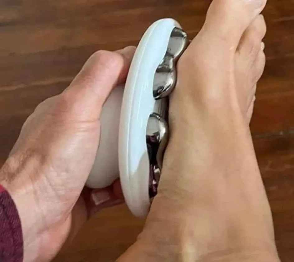 microcurrent technology for foot pain