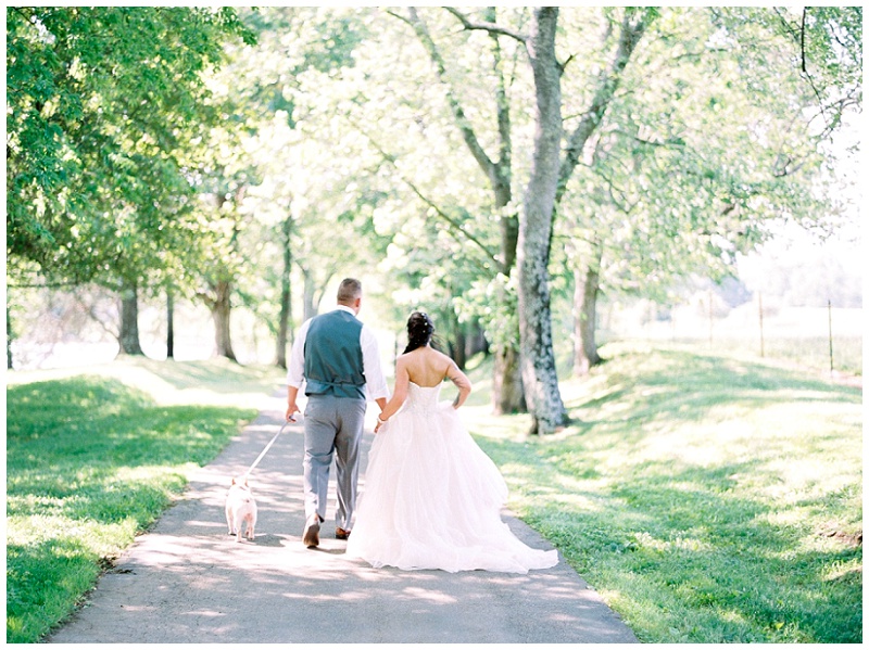 Knoxville TN wedding couple under trees