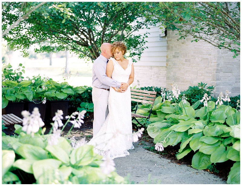 bride and groom portrait Fontanel TN wedding