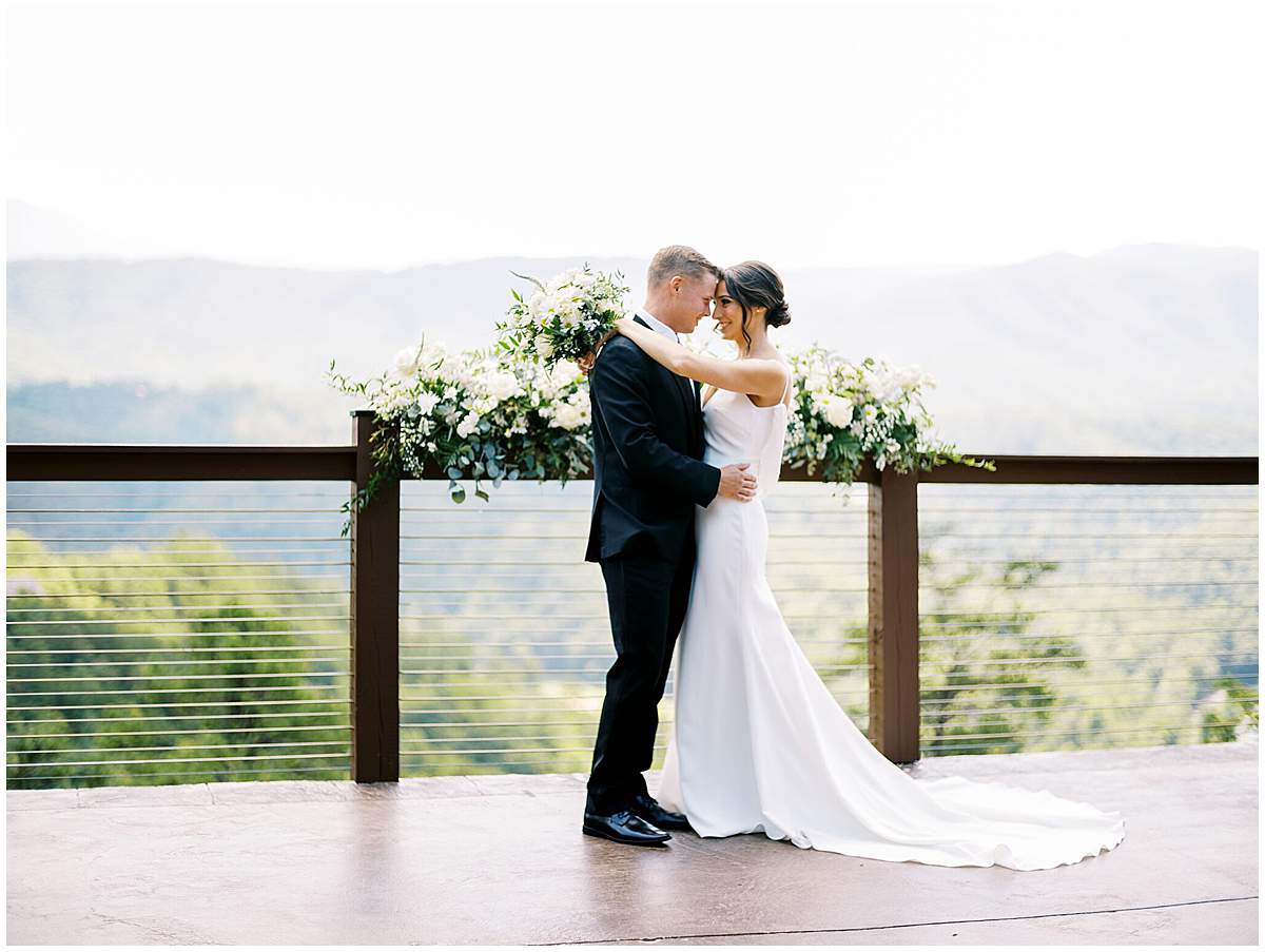 Pigeon Forge TN Wedding Photographer Magnolia Wedding Venue Smoky Mountains