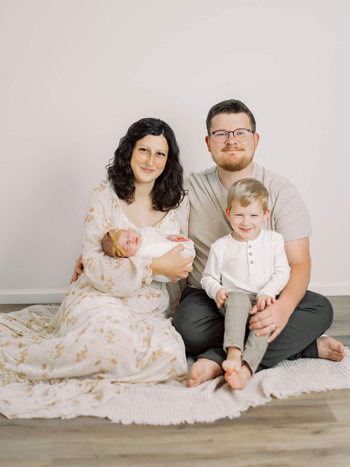 Newborn photography session in Kingsport Tennessee