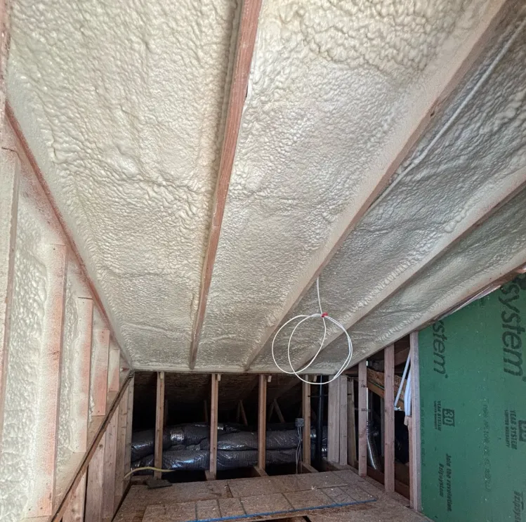 Open-Cell or Closed-Cell | Which Spray Foam Insulation Is Better for Properties in Utah?