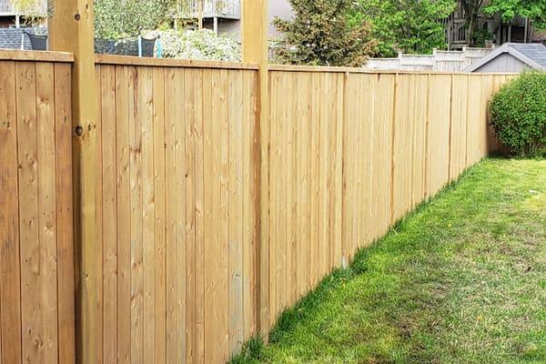  Vinyl Fencing