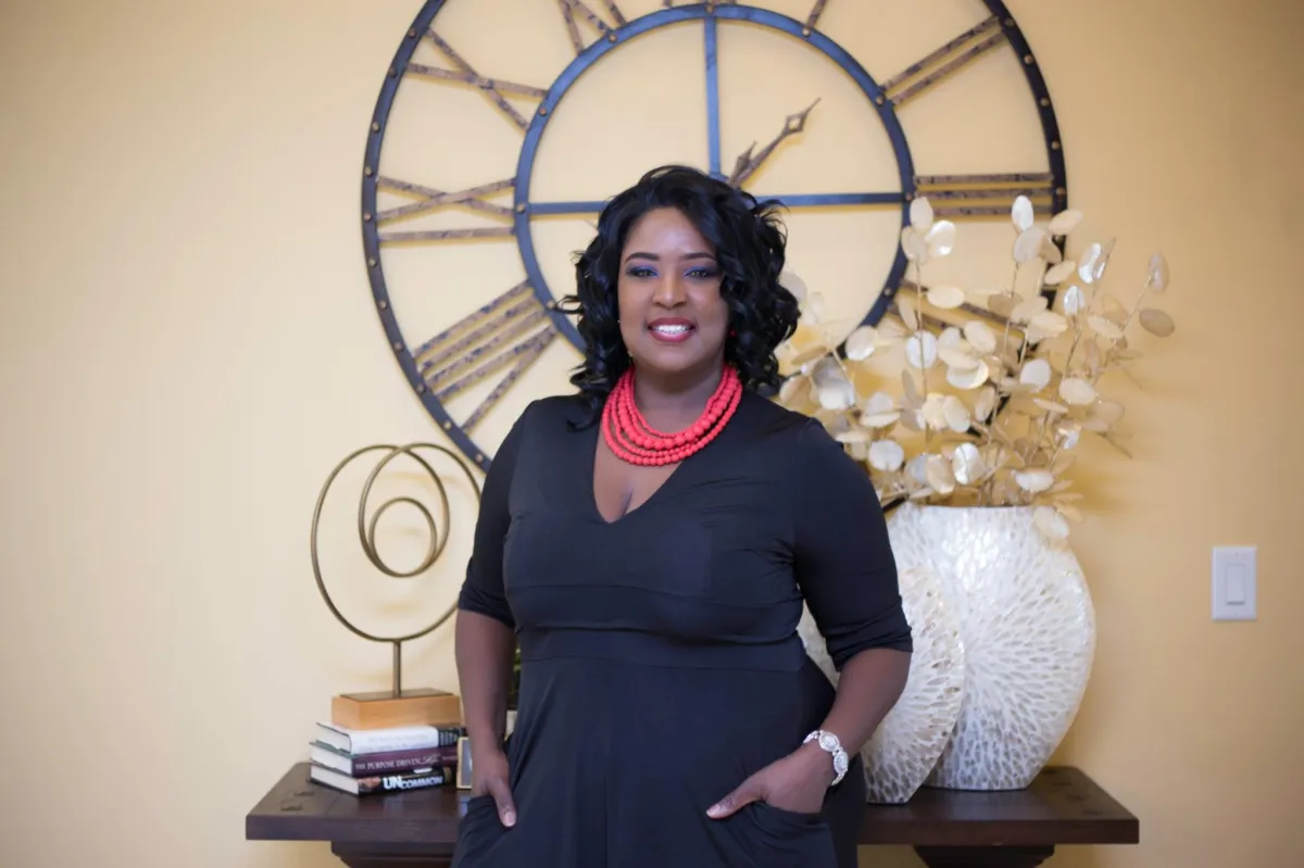 Business women networking