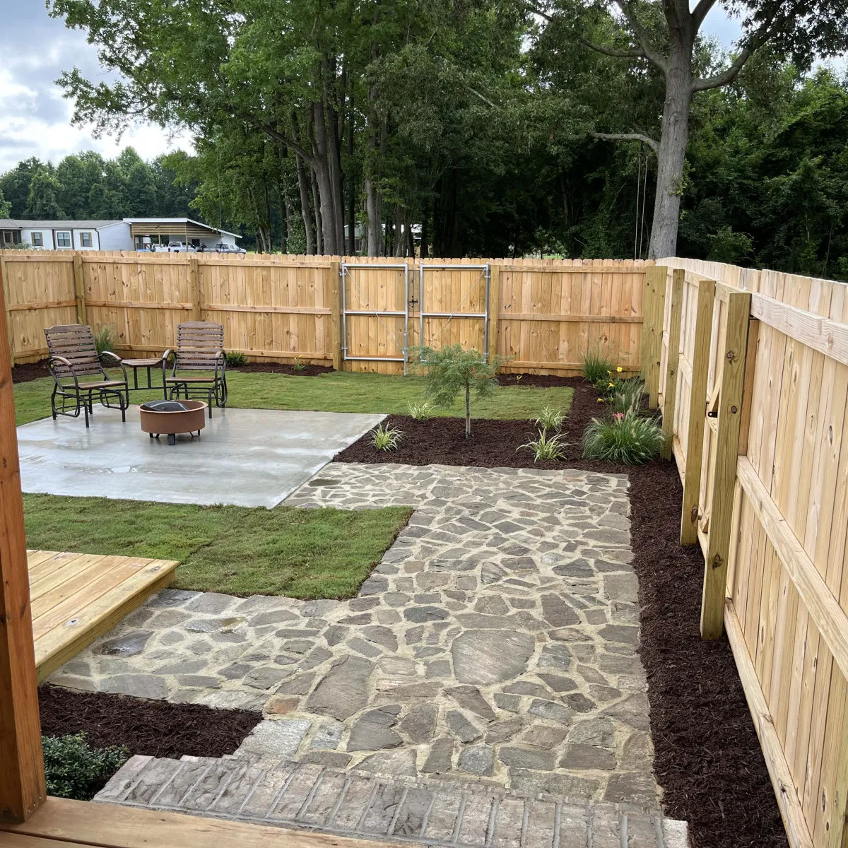 Fencing Contractor in Ventura County