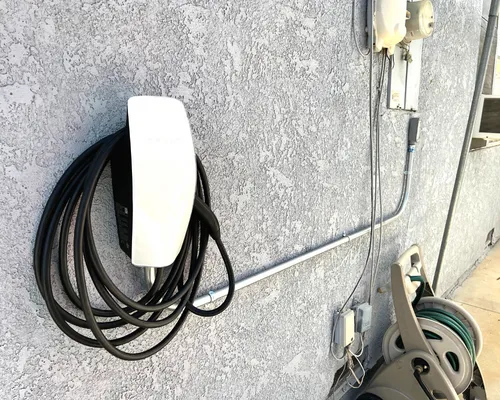 EV charging station installation in Lynwood