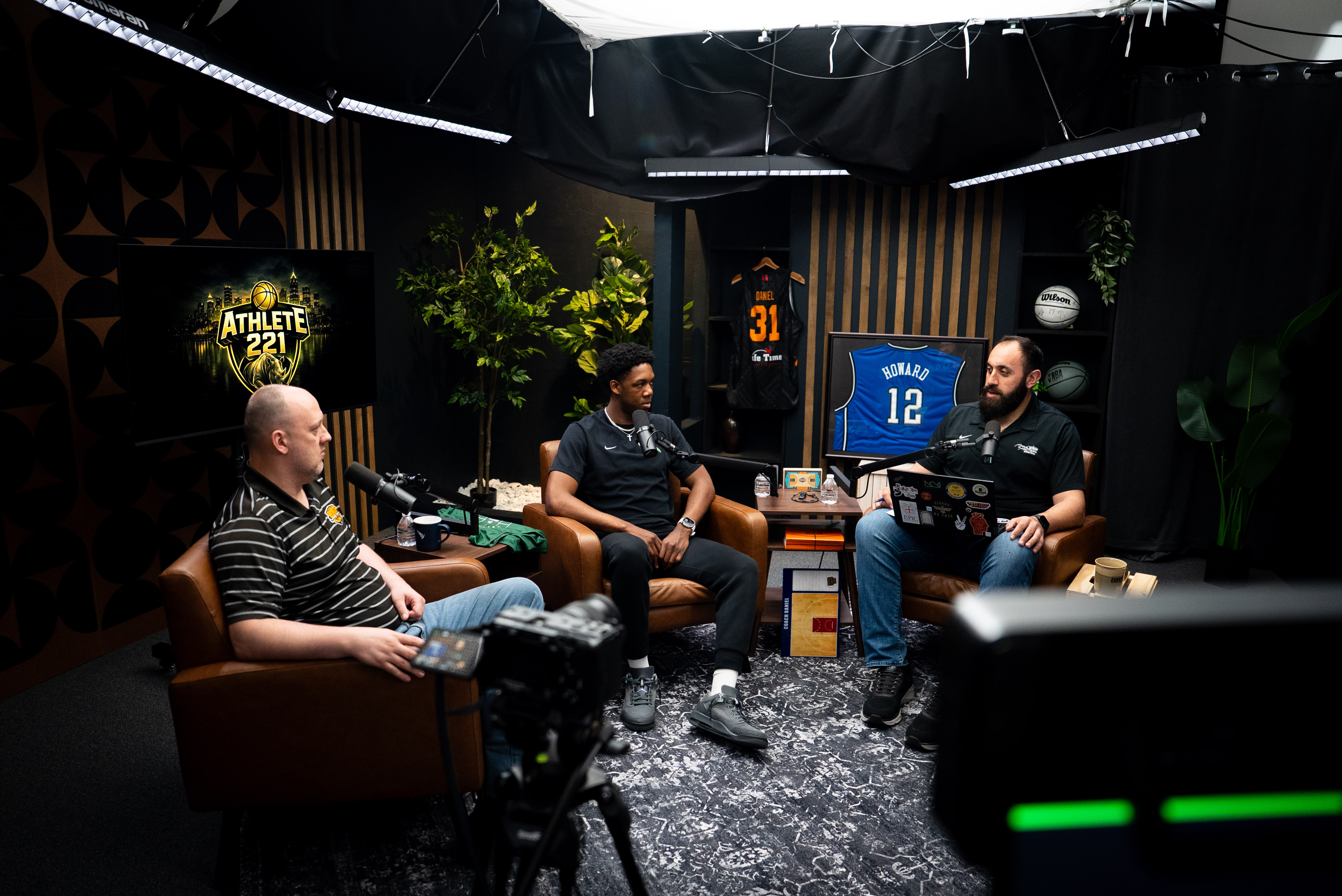 Podcast Studio Cincinnati: What B2B Teams Should Look For