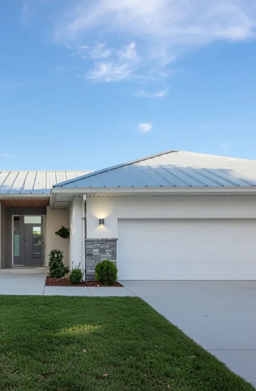 metal roof installation