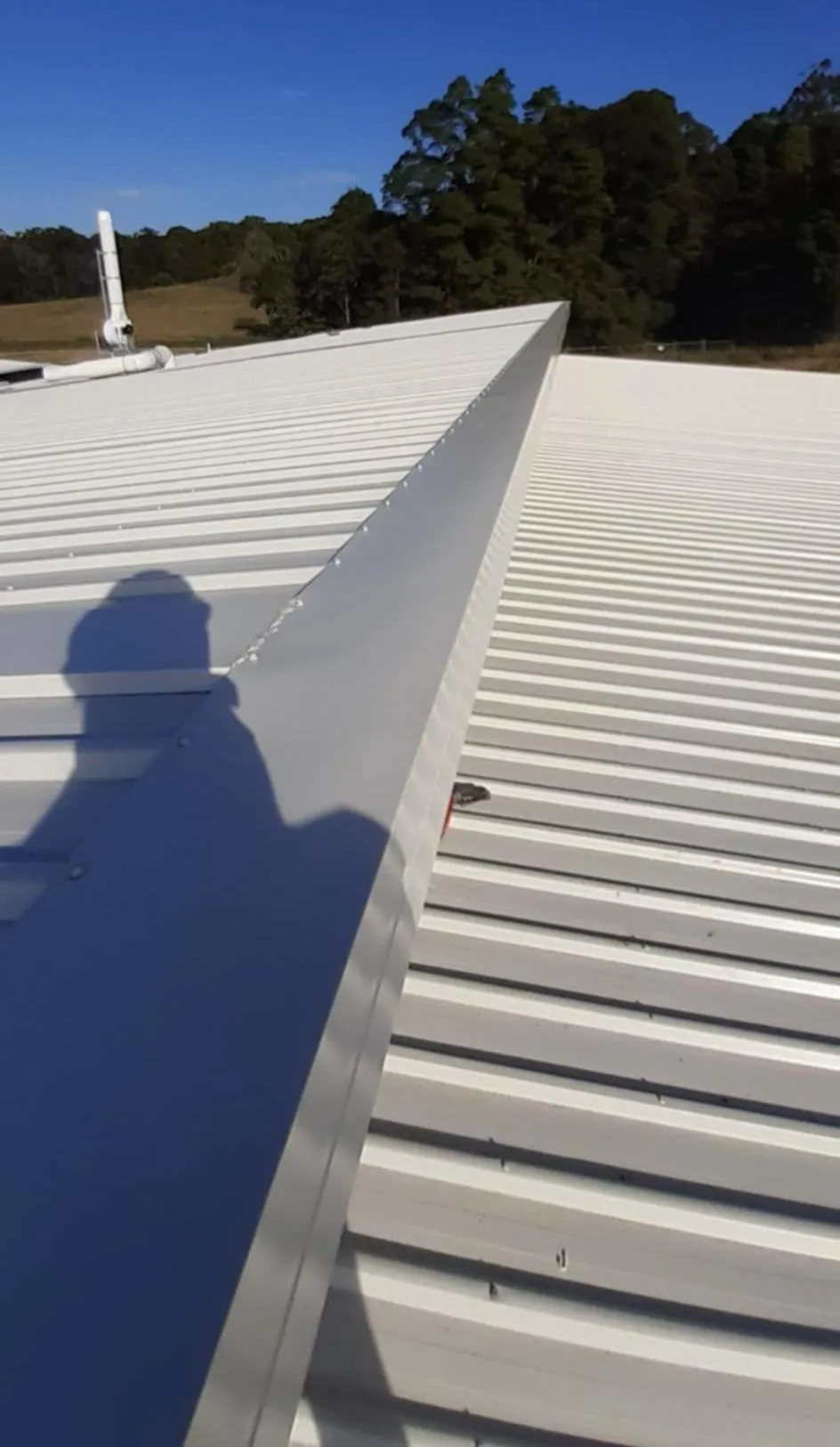 metal roof flashing repair