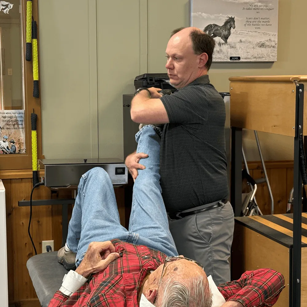 licensed therapist providing sports rehabilitation at canon therapy in cody WY