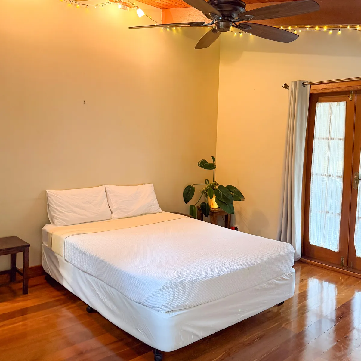 The Amber Suite warm acoustic environment