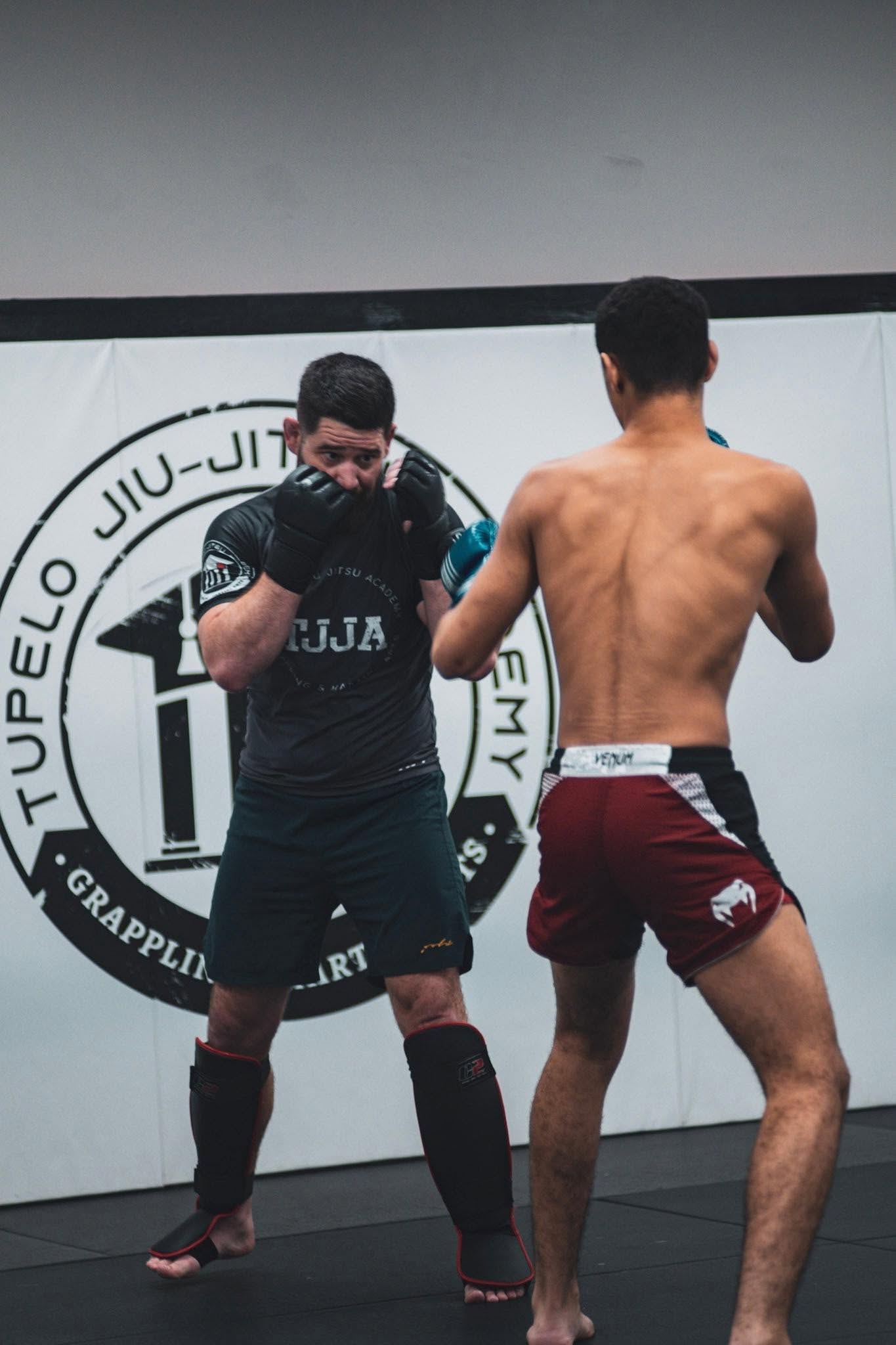 MMA striking training at Tupelo Jiu Jitsu Academy