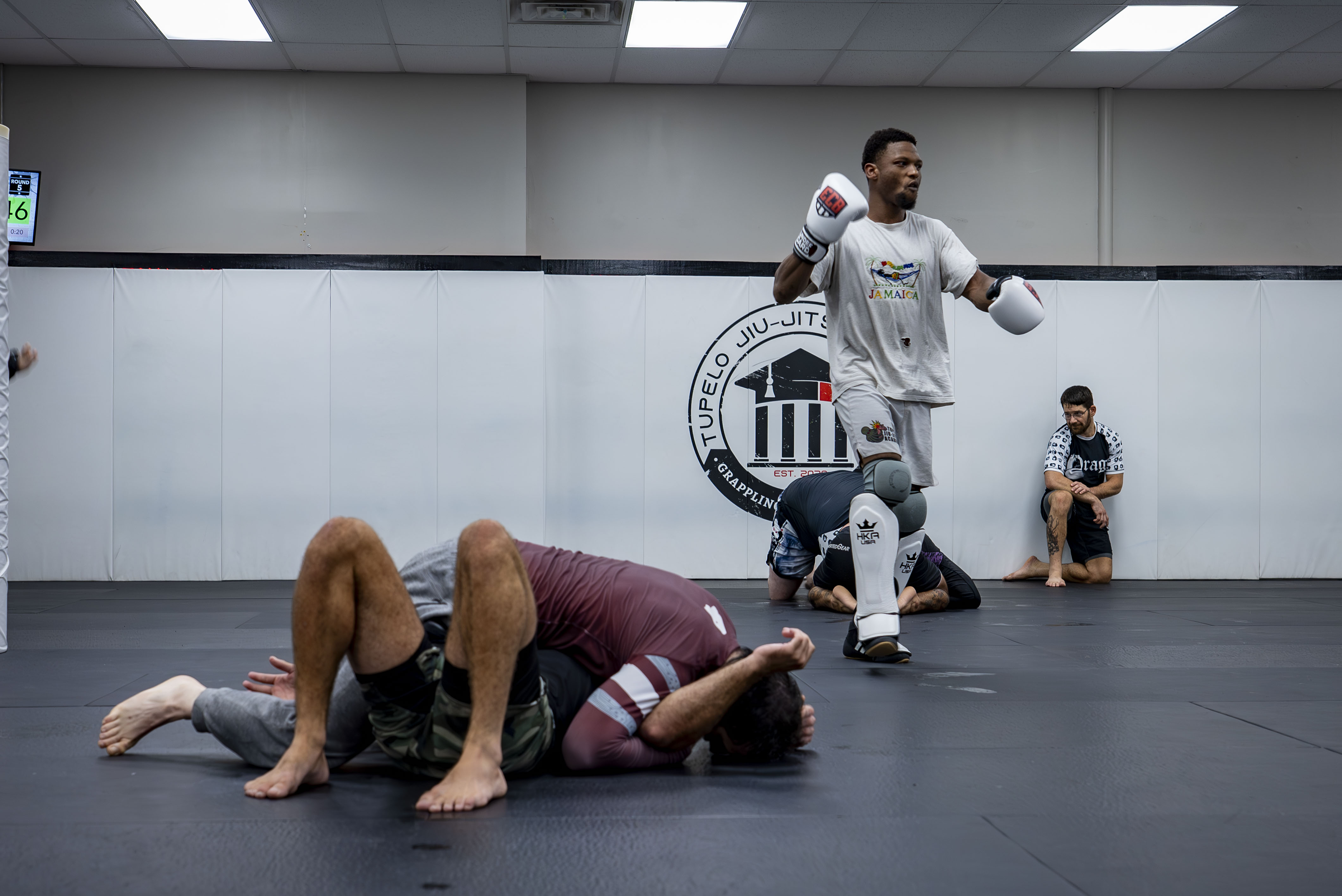 MMA striking and grappling training during class at Tupelo Jiu Jitsu Academy