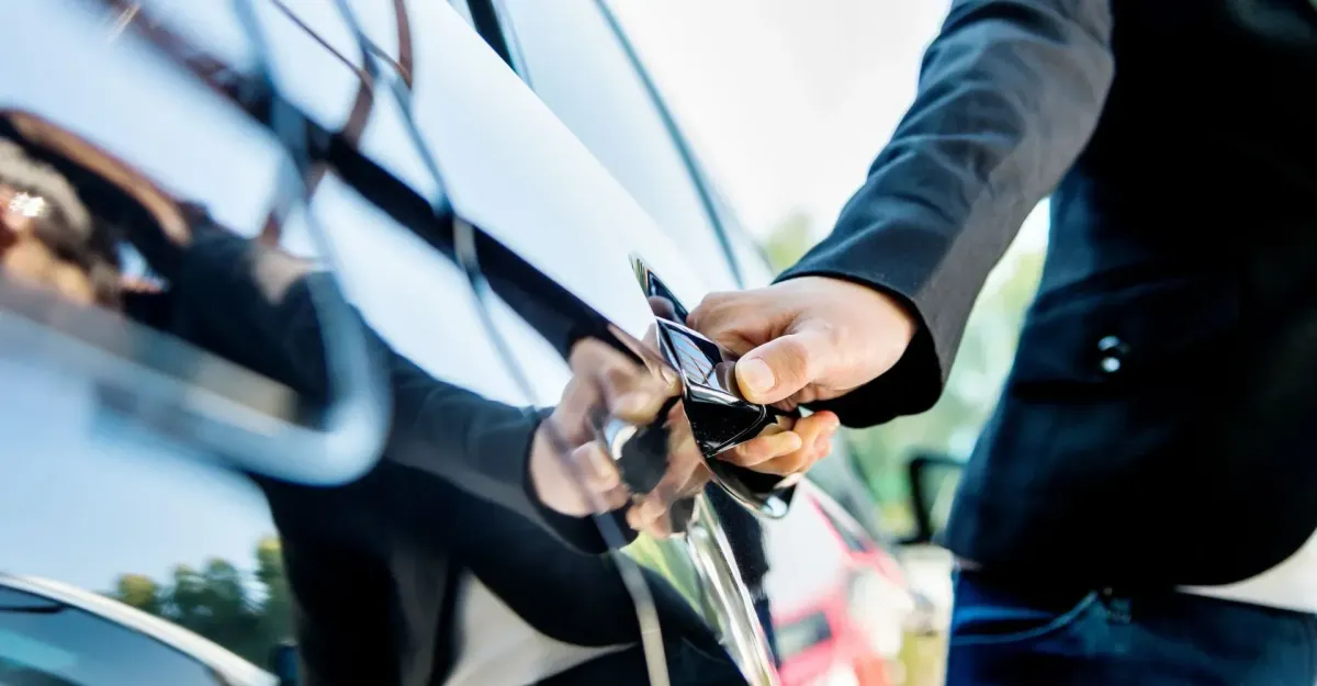 How a Private Chauffeur Makes a More Personalized Experience