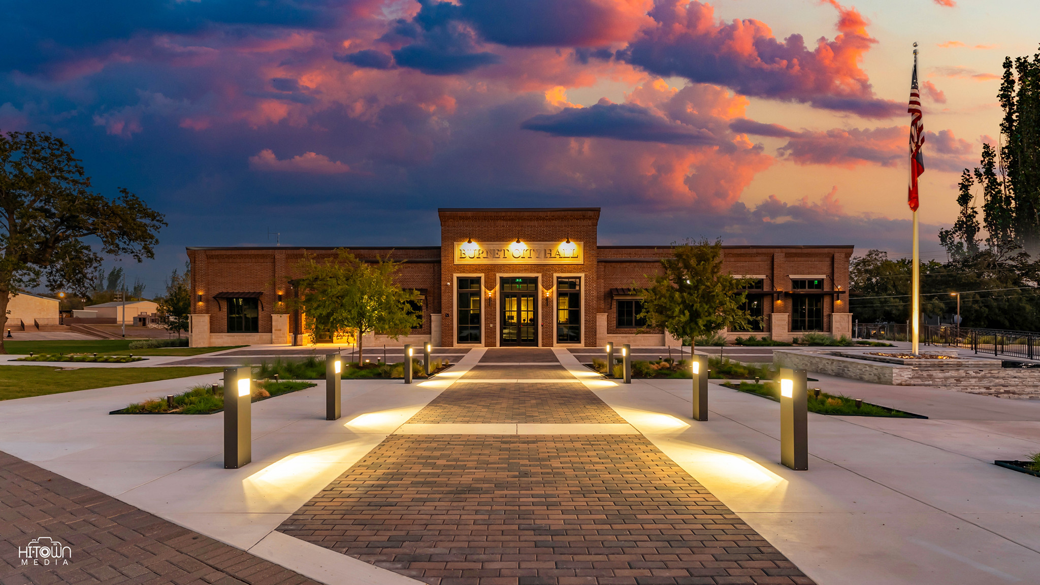 Change neon light signage