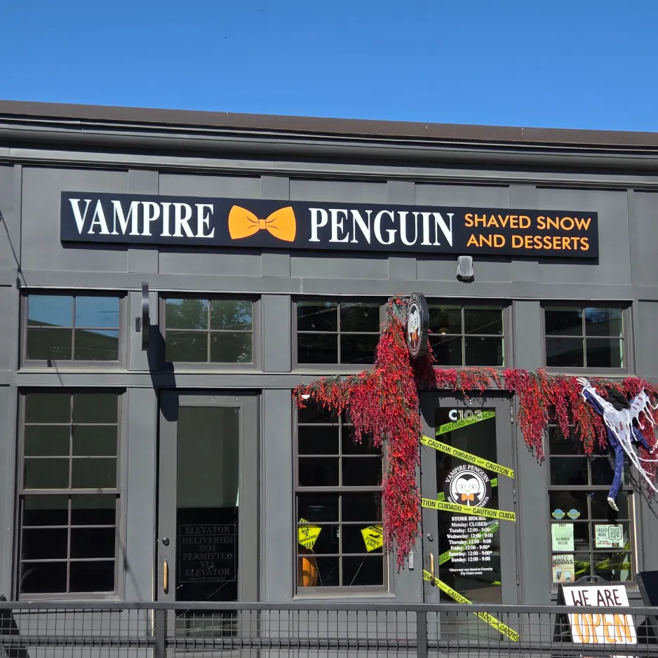 What Does a Commercial Sign Company Do?