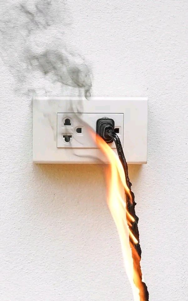 electrician tweed coast