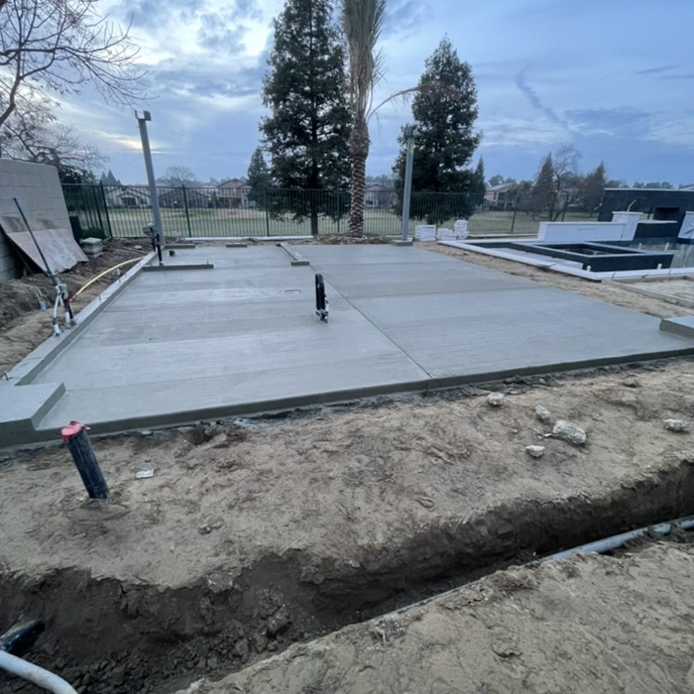 Los Banos Concrete builds and installs Slab