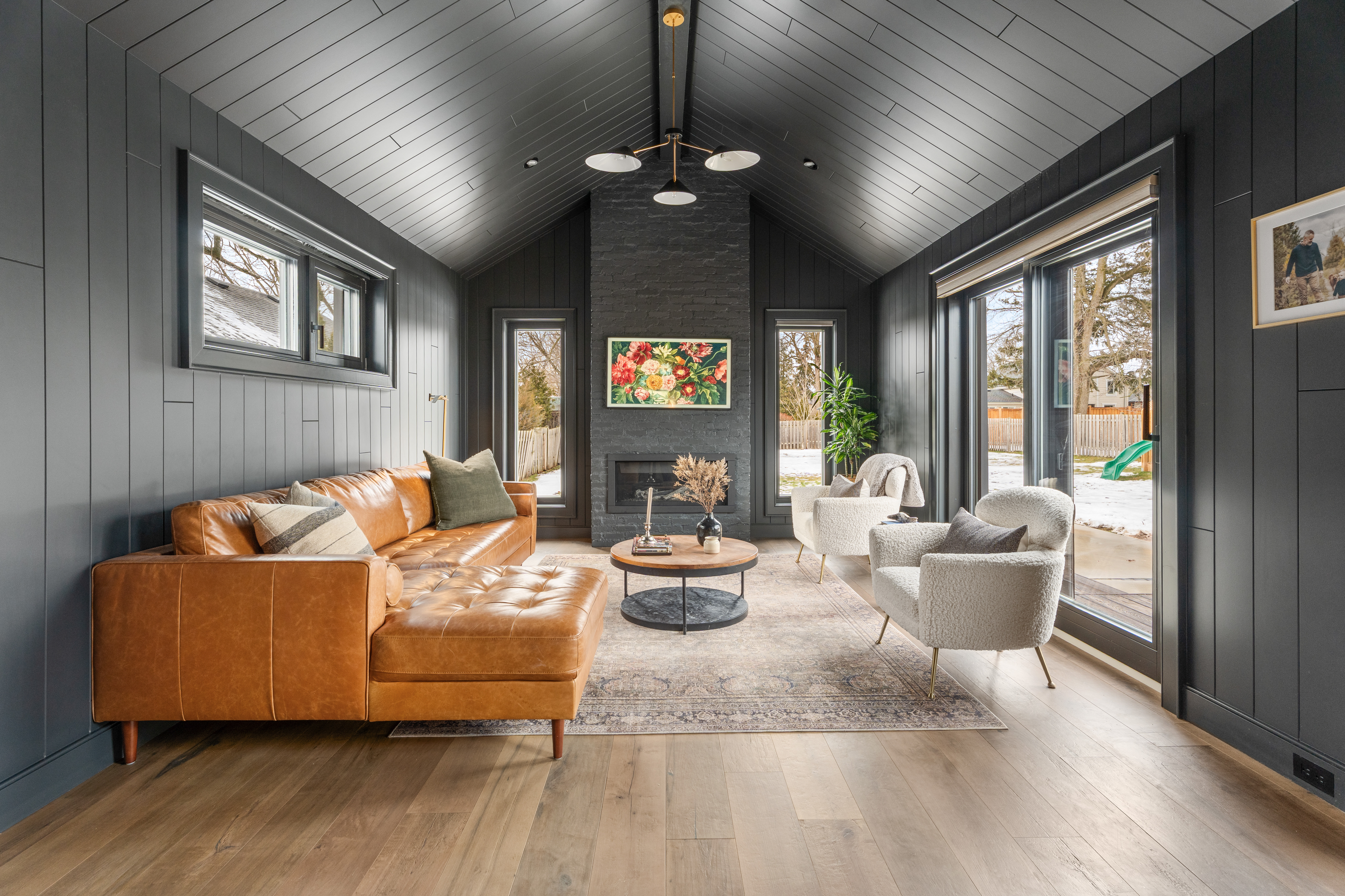 Bright the Niagara Region real estate listing photography