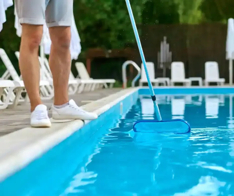 Man Cleaning One time service in spring hill florida