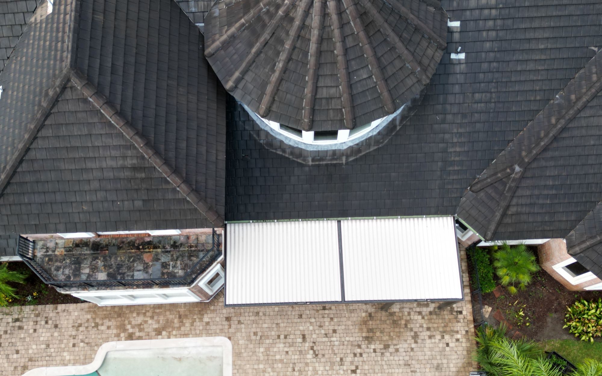 Close-up StruXure motorized louvered pergola roof system detail Northeast Florida Titan Outdoor Solutions
