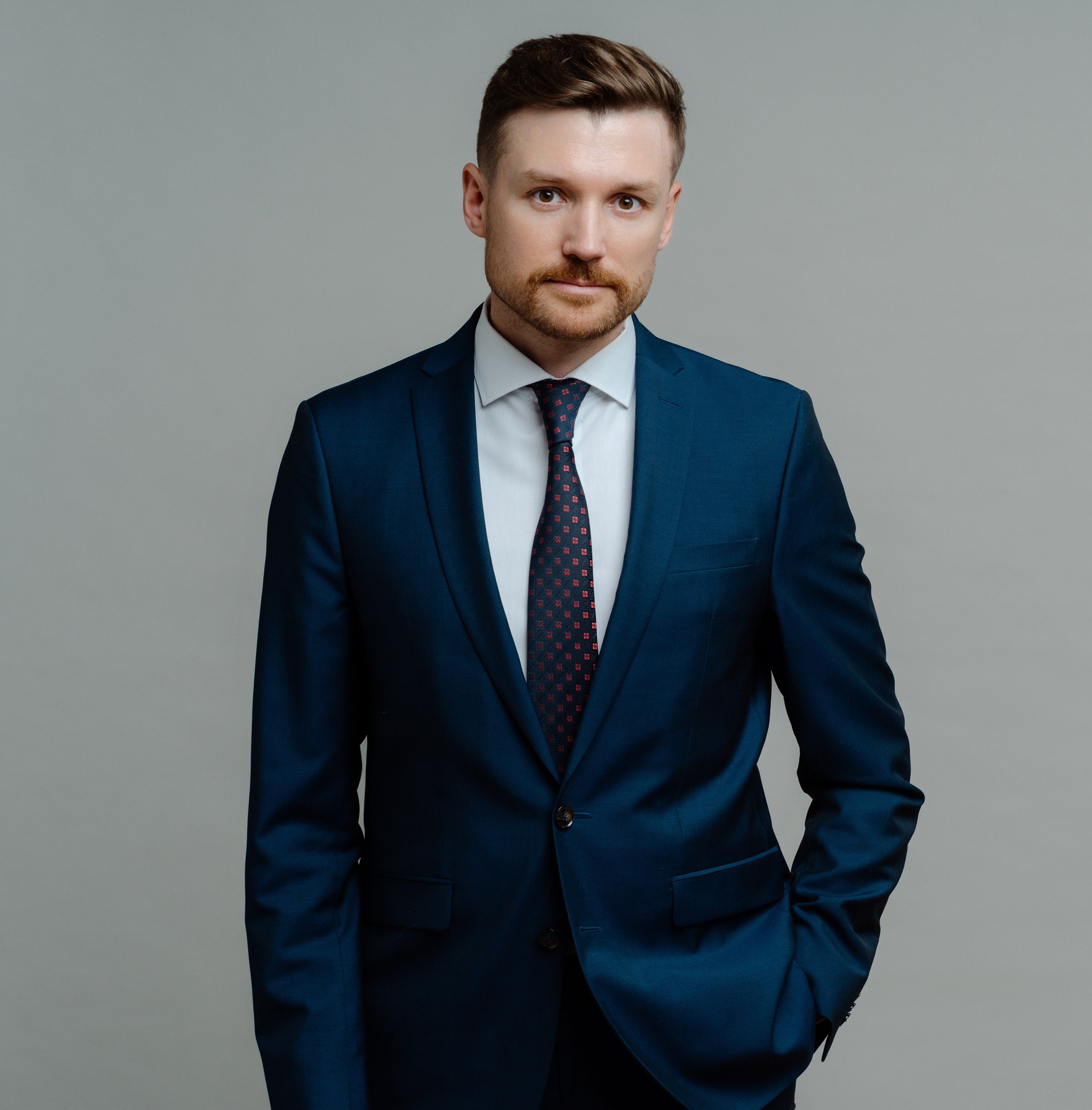 William Davis Vice President of Titan Outdoor Solutions 30 years construction management experience Florida