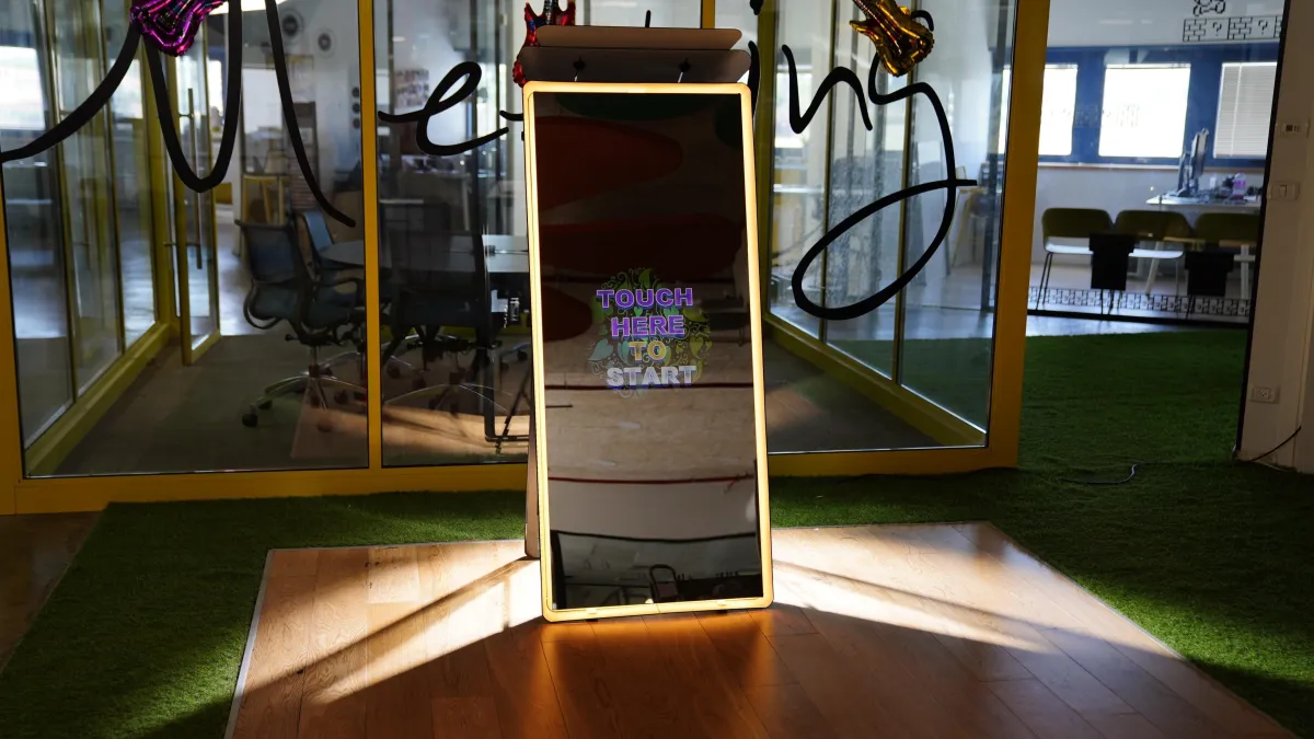 magic mirror air