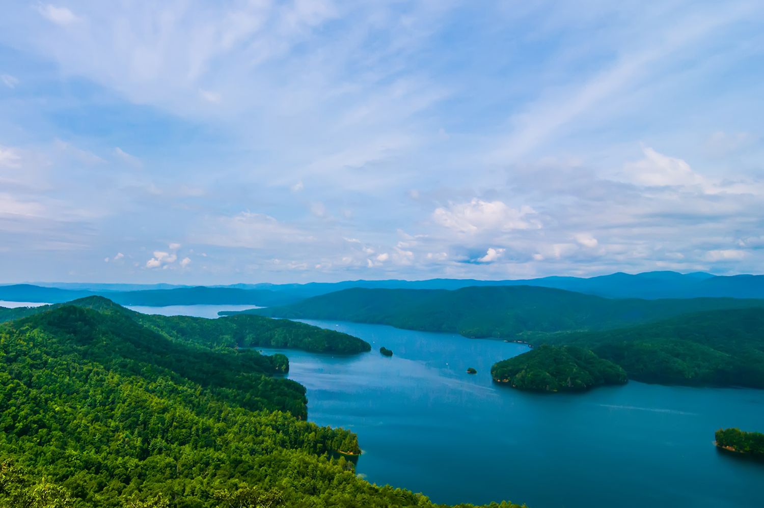 Lake Jocassee scenic view