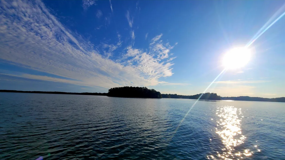 Best Things to Do on Lake Hartwell, SC (2026 Local's Guide)